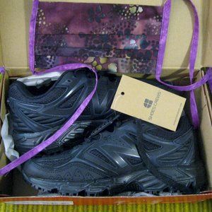 NEW BALANCE SHOES & FACE MASK COMBO